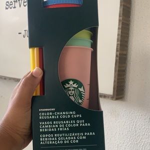 DIFFERENT COLORS | Starbucks color changing cups